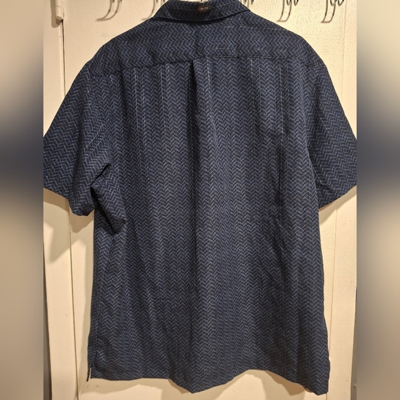 Van Heusen Navy Chevron Casual Shirt,size Xl - Picture 2 of 5